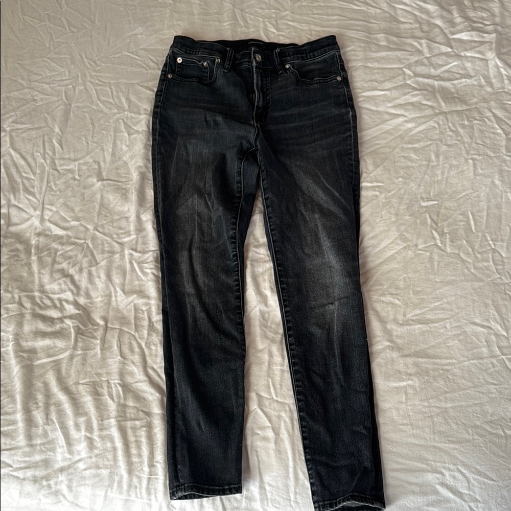 J crew faded black skinny jeans size 28